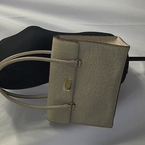Y2K Kate Spade Beige Crocodile-Embossed Leather Handbag - $425 Retail Price